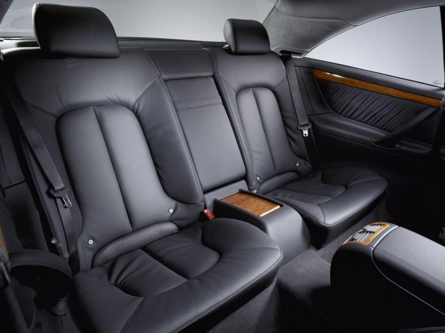  Mercedes-Benz CL600 2002 года  (фото 3 из 19)
